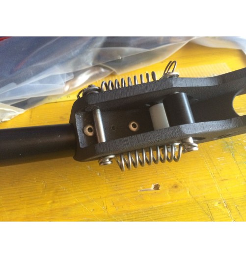 Nacra Rouleau Casting Supérieur Safran 5/16*19mm (Noir)