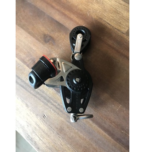 Harken Carbo Airblock 40mm Single w/Cam & Becket & HK352