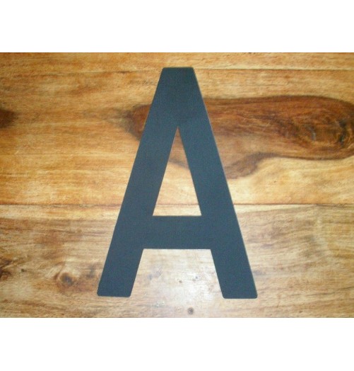 Lettre Autocollant Voile Insigna Noir 300mm