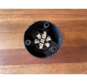 Prise Remorque 7 broches 12V Femelle Cosses