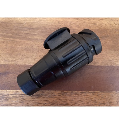 Prise de remorque 13 broches 12V Male