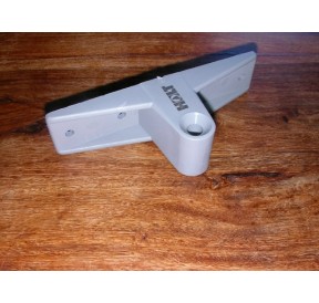 Femelot Plastique Holt