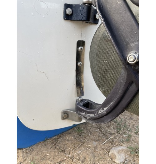 Roots Fittings Rudder Hold Down 120*19*1.1mm