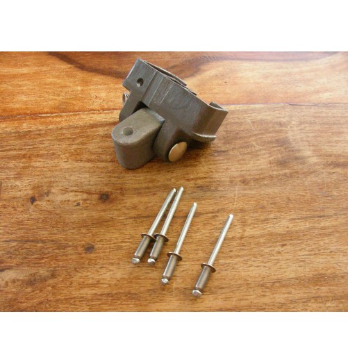 Topper Topaz Tres Bomm Gooseneck