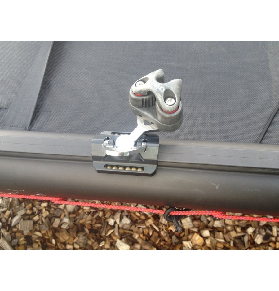 Topper Topaz 16 Traveller Car